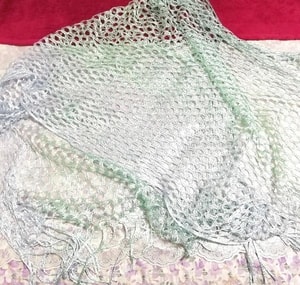 エメラルド青と緑グラデーション編み大判フリンジストール Emerald blue and green gradient color knit fringe stole, ファッション小物, ストール, ストール一般