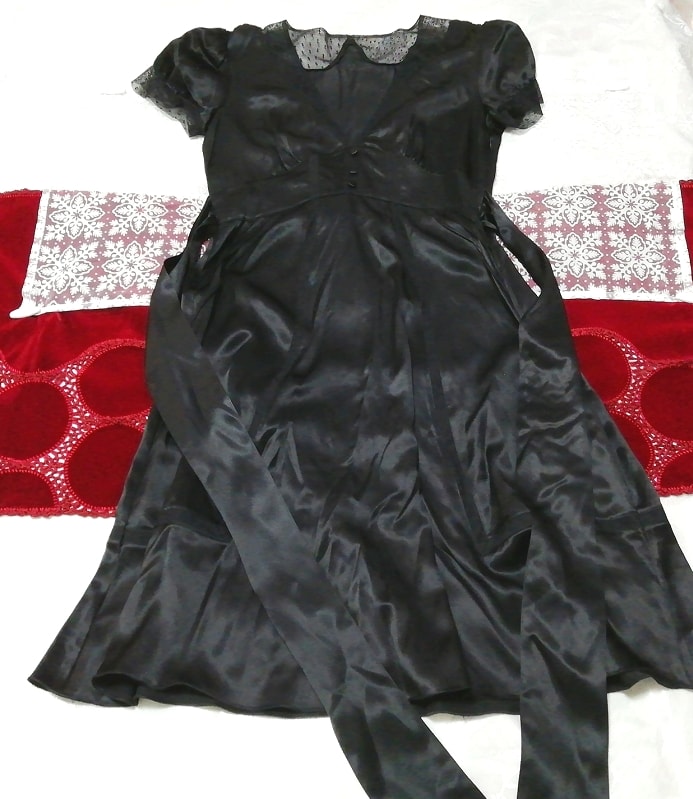 黒サテン絹シルク ネグリジェ ナイトウェア 半袖ワンピースドレス Black satin silk silk negligee nightwear short sleeve dress, ファッション, レディースファッション, ナイトウエア、パジャマ